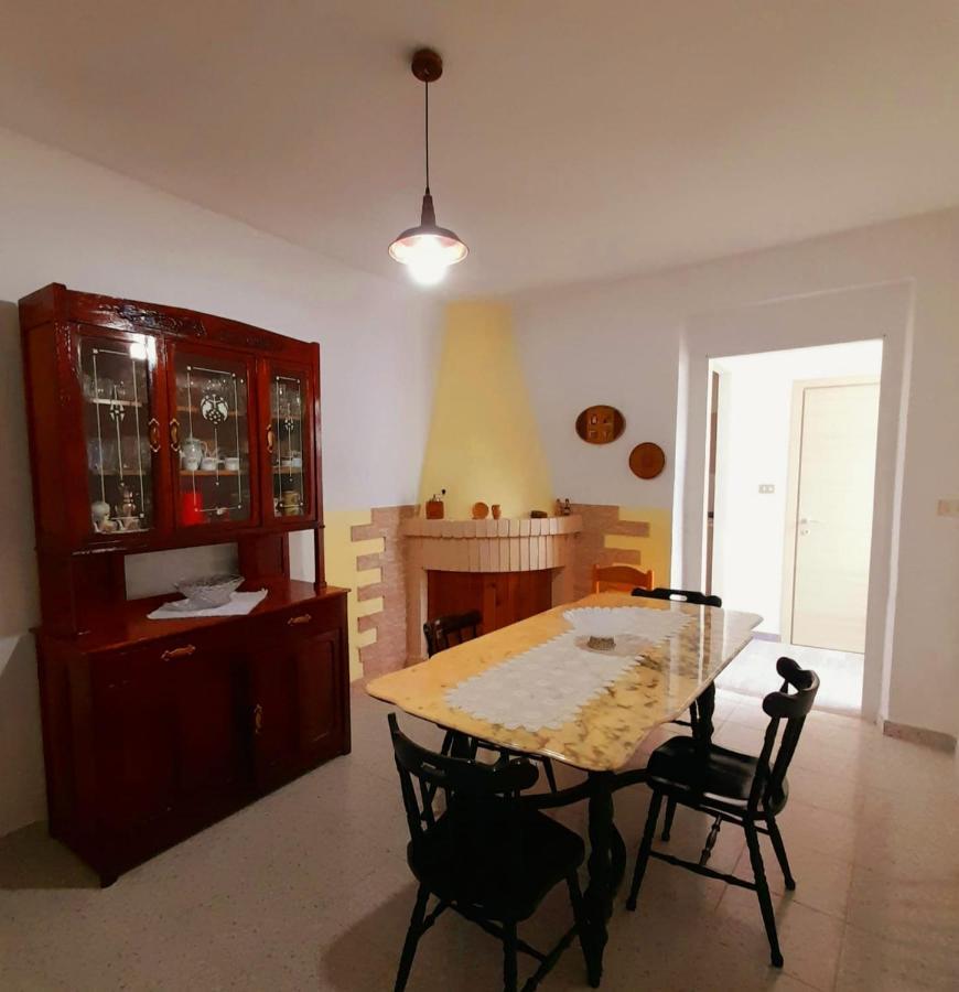A Casa Di Nonna Iun Q2951 Villa Fluminimaggiore Exterior foto